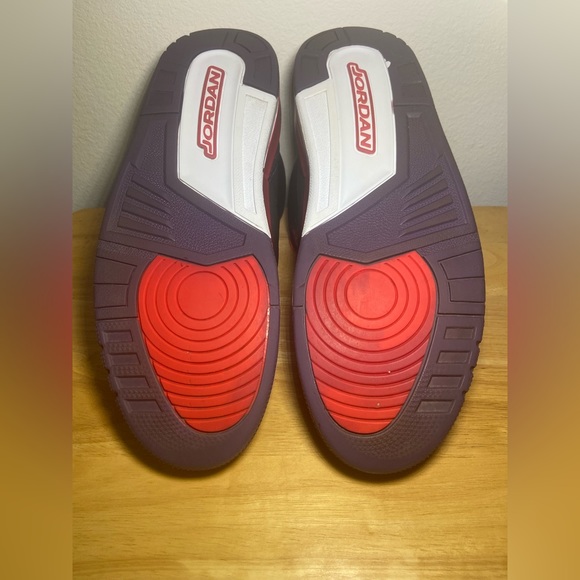 *Rare* Jordan 3 Retro Crimson - Picture 8 of 14